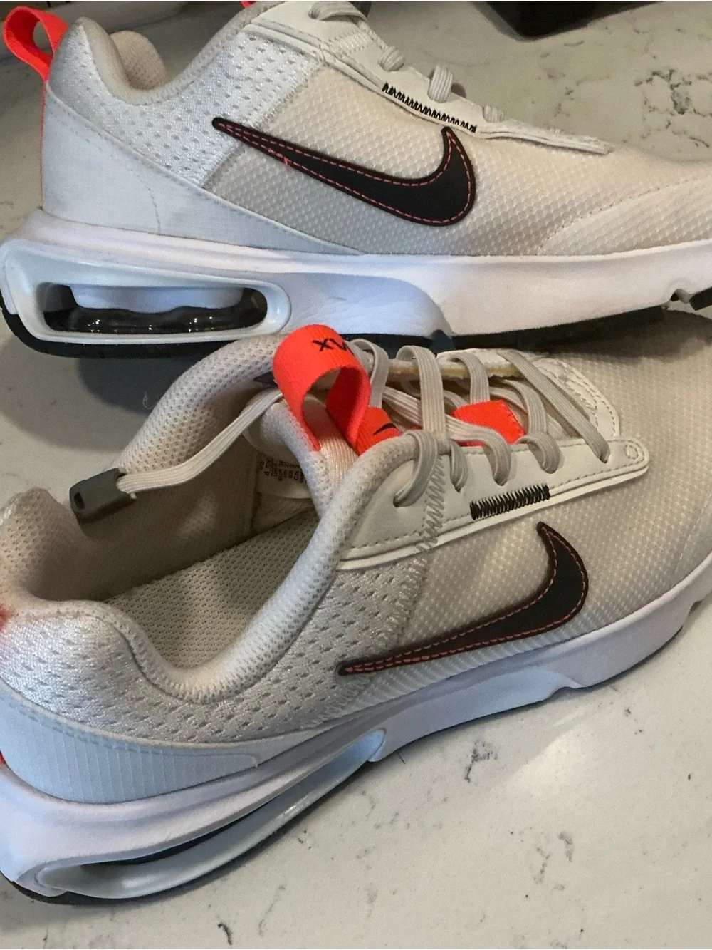 Nike air max INTRLK Lite (GS) white orange shoes youth size 4.5